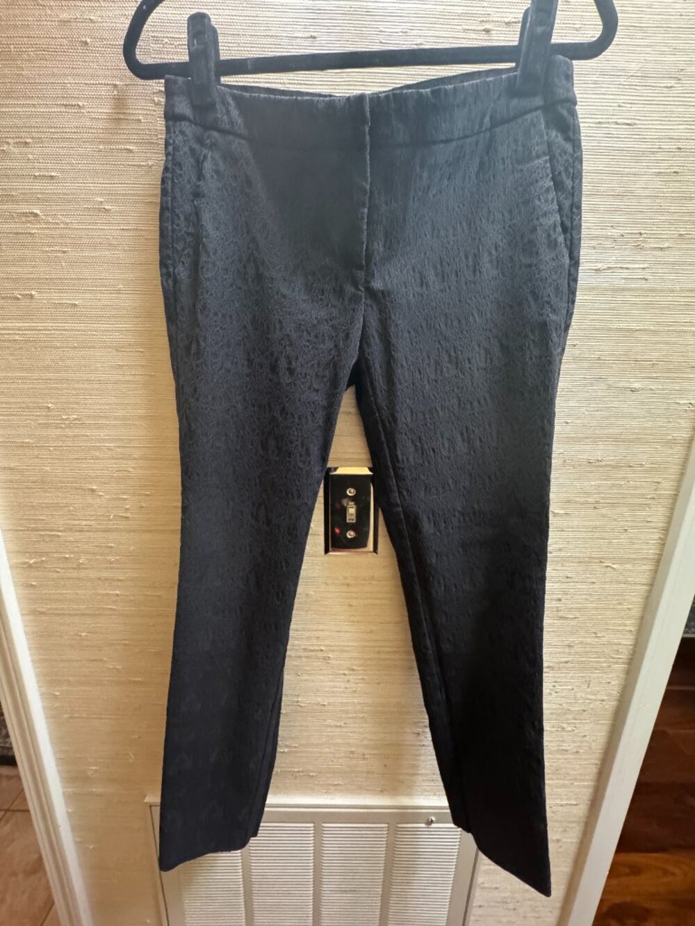 Cynthia Rowley: Textured Ankle Pants - Career Business Casual Size 6